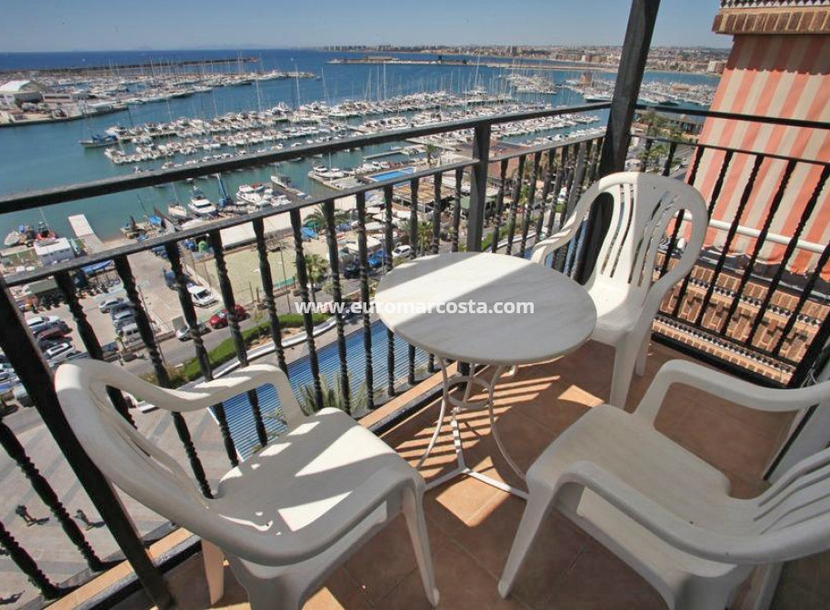 Objekte zum Wiederverkauf - Wohnung - Torrevieja - TORREVIEJA