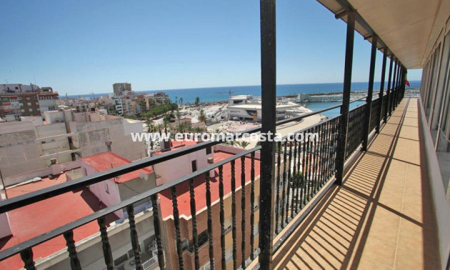 Objekte zum Wiederverkauf - Wohnung - Torrevieja - TORREVIEJA