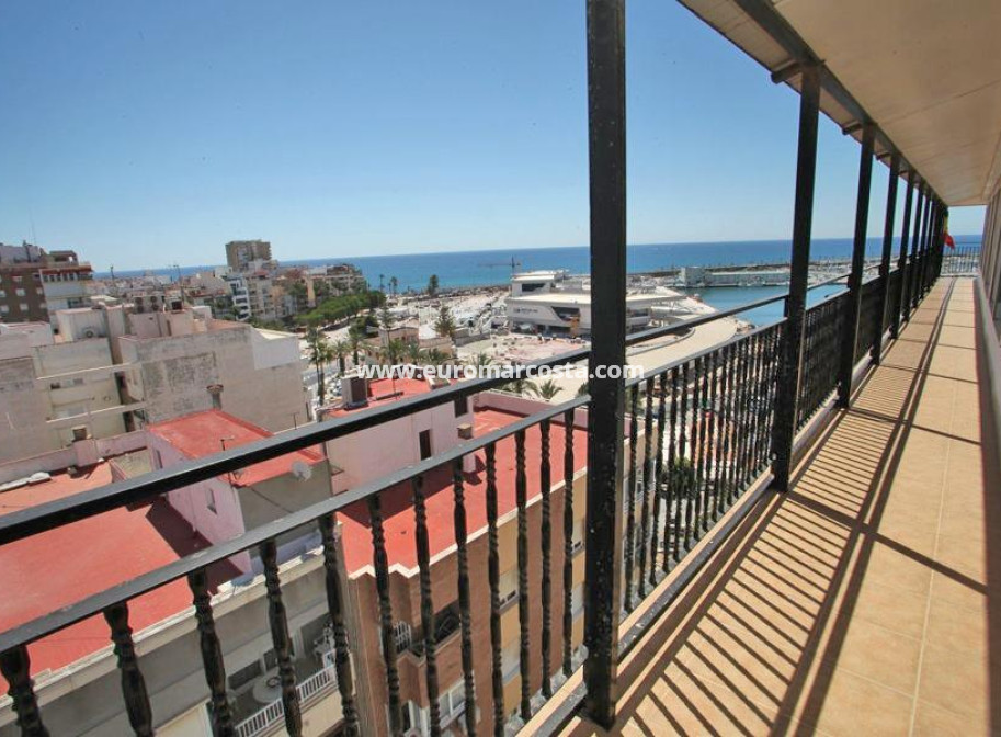 Objekte zum Wiederverkauf - Wohnung - Torrevieja - TORREVIEJA