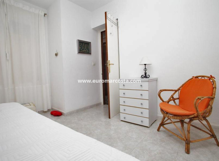 Objekte zum Wiederverkauf - Wohnung - Torrevieja - TORREVIEJA
