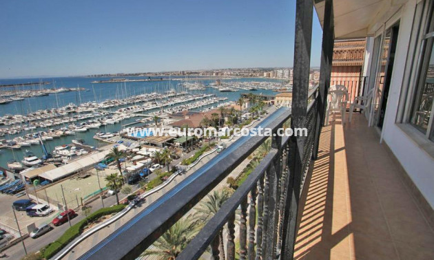 Objekte zum Wiederverkauf - Wohnung - Torrevieja - TORREVIEJA