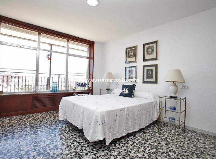 Objekte zum Wiederverkauf - Wohnung - Torrevieja - TORREVIEJA