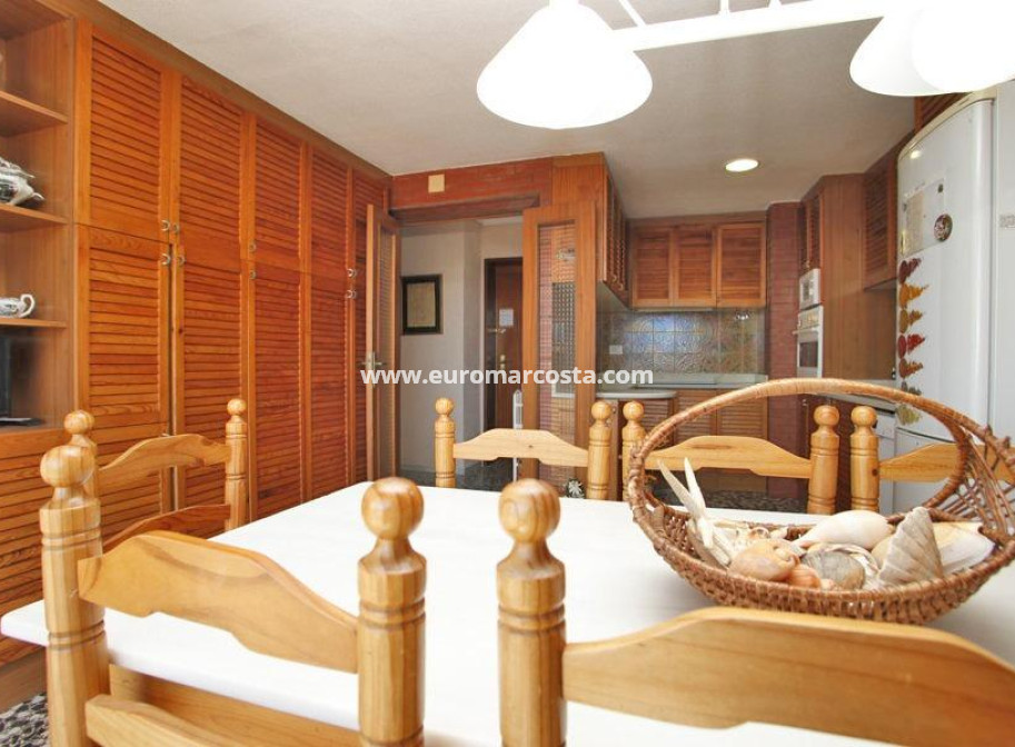 Objekte zum Wiederverkauf - Wohnung - Torrevieja - TORREVIEJA