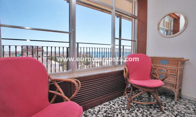 Objekte zum Wiederverkauf - Wohnung - Torrevieja - TORREVIEJA
