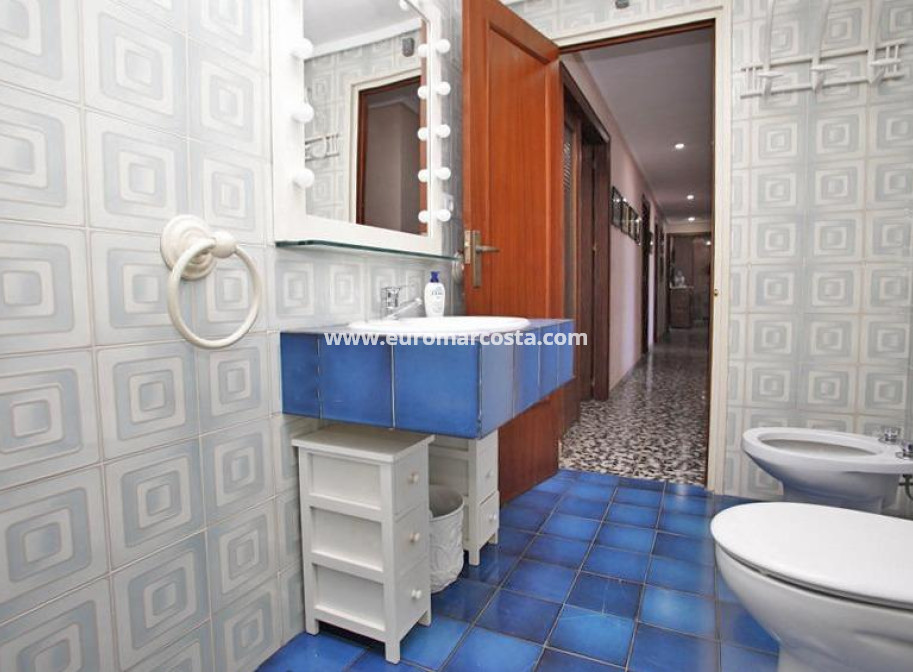 Objekte zum Wiederverkauf - Wohnung - Torrevieja - TORREVIEJA