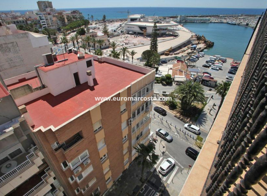 Objekte zum Wiederverkauf - Wohnung - Torrevieja - TORREVIEJA