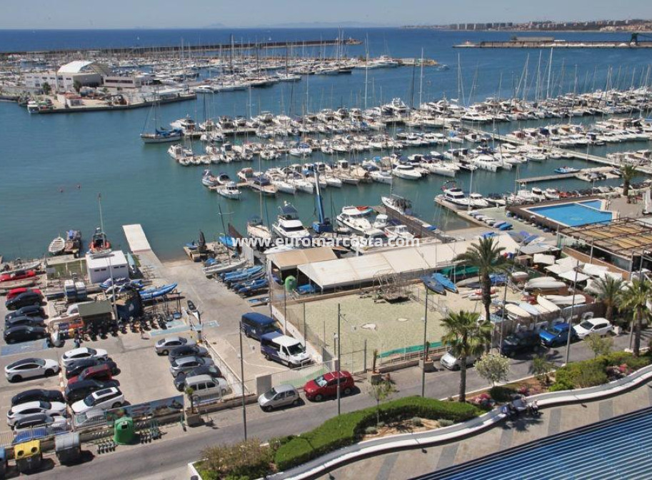 Objekte zum Wiederverkauf - Wohnung - Torrevieja - TORREVIEJA