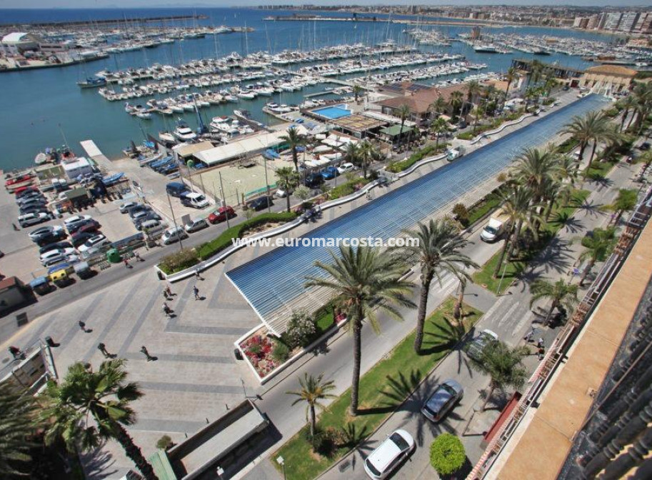 Objekte zum Wiederverkauf - Wohnung - Torrevieja - TORREVIEJA