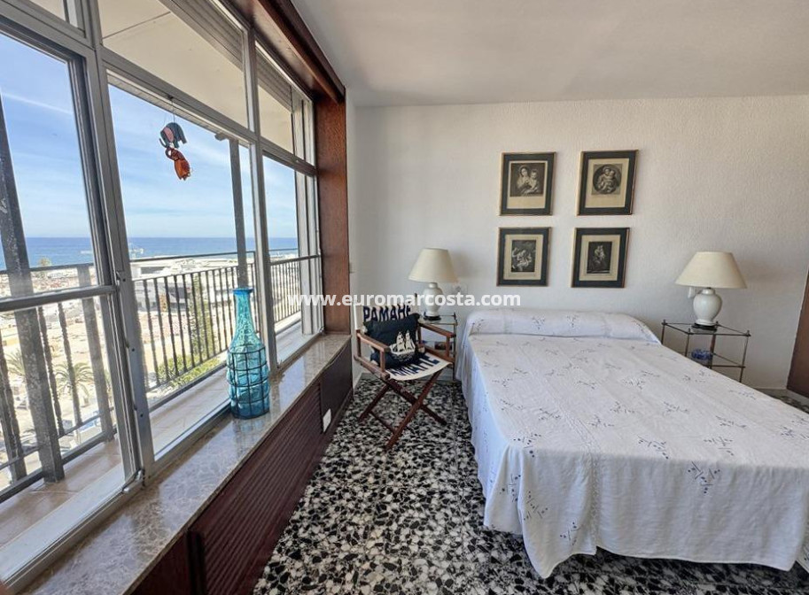 Objekte zum Wiederverkauf - Wohnung - Torrevieja - TORREVIEJA