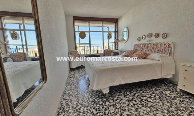 Objekte zum Wiederverkauf - Wohnung - Torrevieja - TORREVIEJA