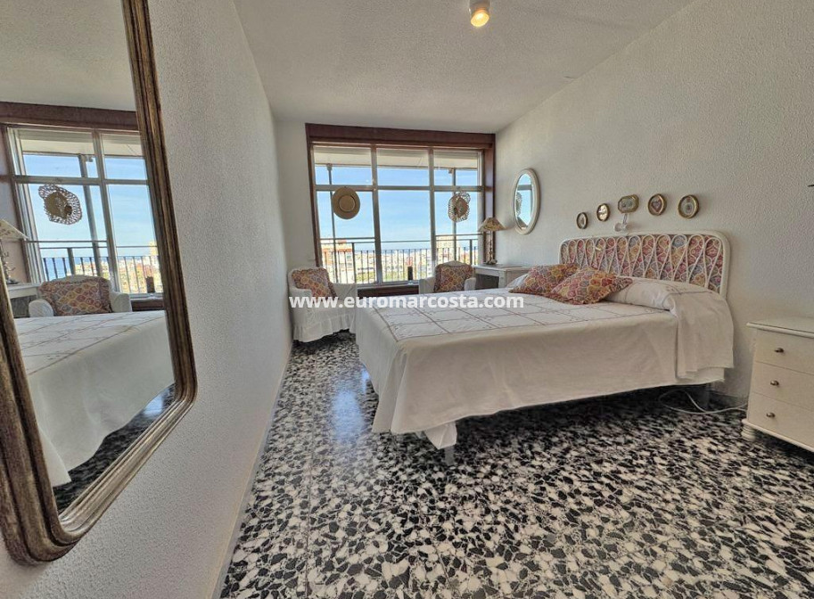 Objekte zum Wiederverkauf - Wohnung - Torrevieja - TORREVIEJA
