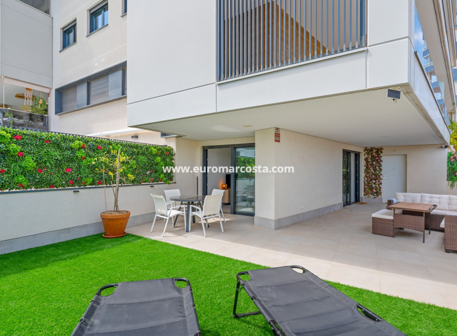 Objekte zum Wiederverkauf - Apartments - Orihuela Costa