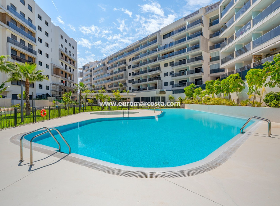 Objekte zum Wiederverkauf - Apartments - Orihuela Costa