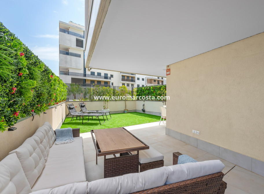 Objekte zum Wiederverkauf - Apartments - Orihuela Costa