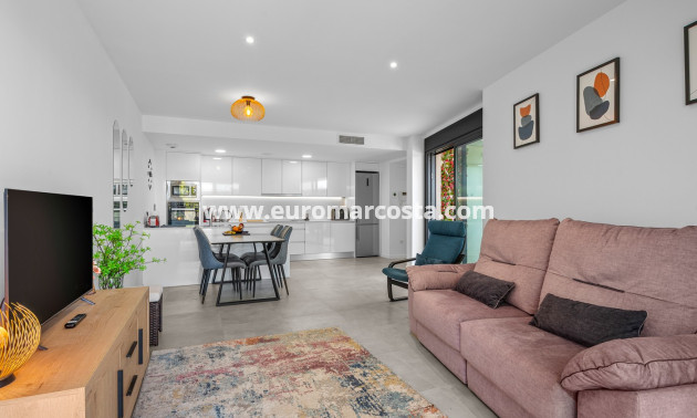 Objekte zum Wiederverkauf - Apartments - Orihuela Costa