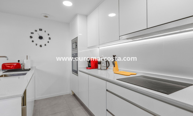 Objekte zum Wiederverkauf - Apartments - Orihuela Costa
