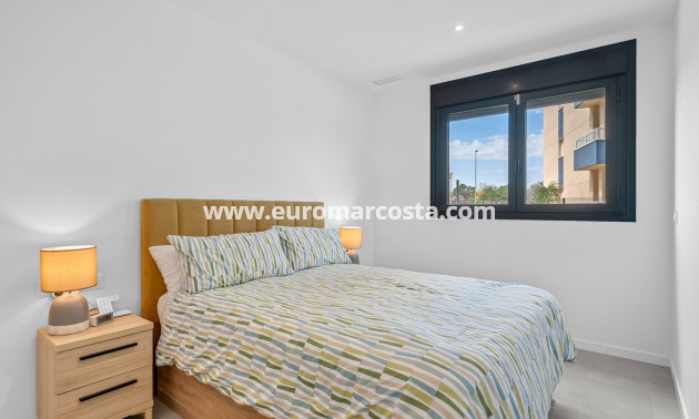 Objekte zum Wiederverkauf - Apartments - Orihuela Costa