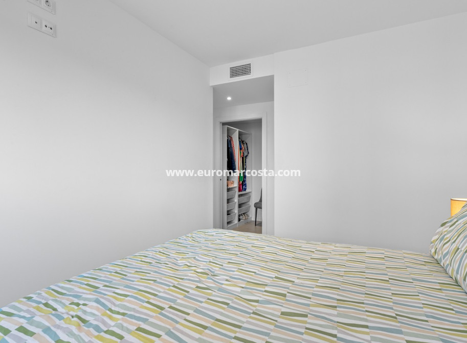 Objekte zum Wiederverkauf - Apartments - Orihuela Costa