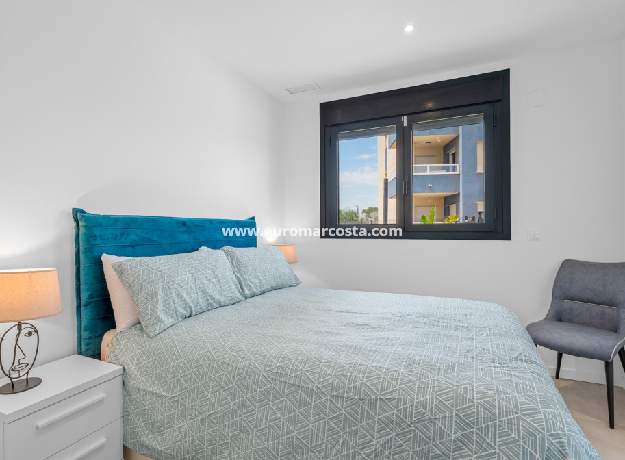 Objekte zum Wiederverkauf - Apartments - Orihuela Costa