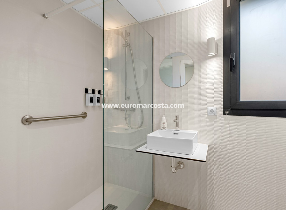 Objekte zum Wiederverkauf - Apartments - Orihuela Costa