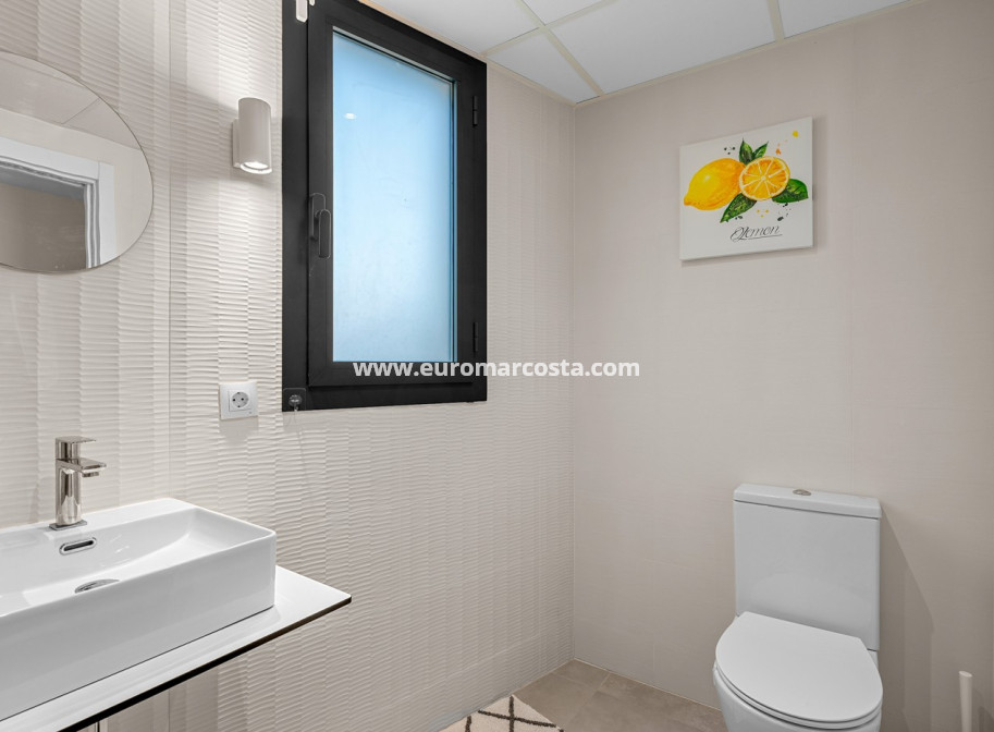 Objekte zum Wiederverkauf - Apartments - Orihuela Costa