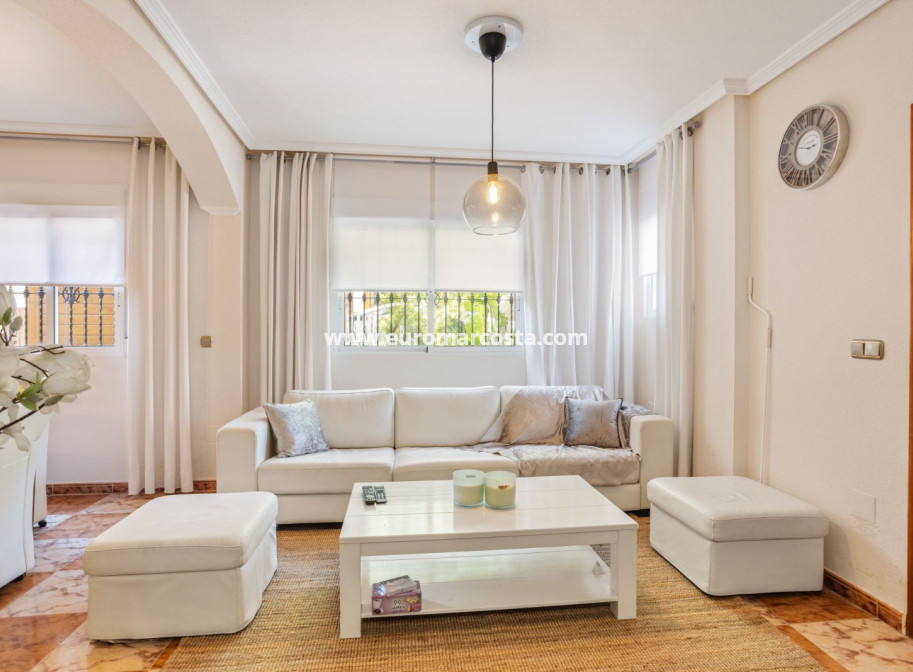 Venta - Casa - Orihuela Costa - La Regia
