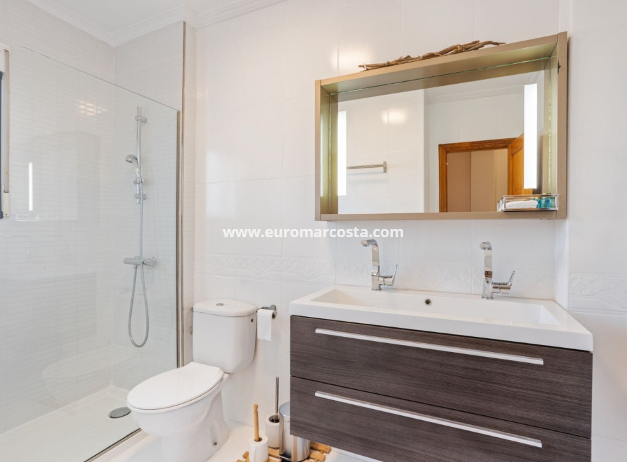 Venta - Casa - Orihuela Costa - La Regia