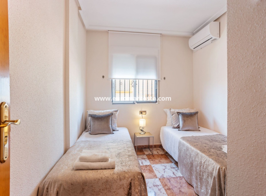 Venta - Casa - Orihuela Costa - La Regia