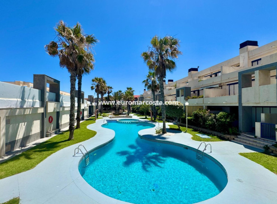 Venta - Apartments - Torrevieja - La Mata