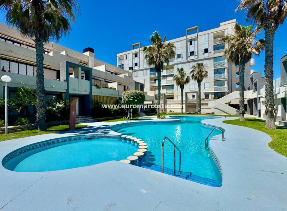 Venta - Apartments - Torrevieja - La Mata