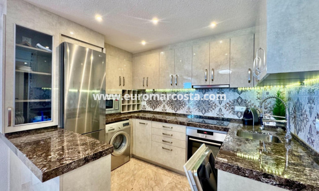 Venta - Apartments - Torrevieja - La Mata
