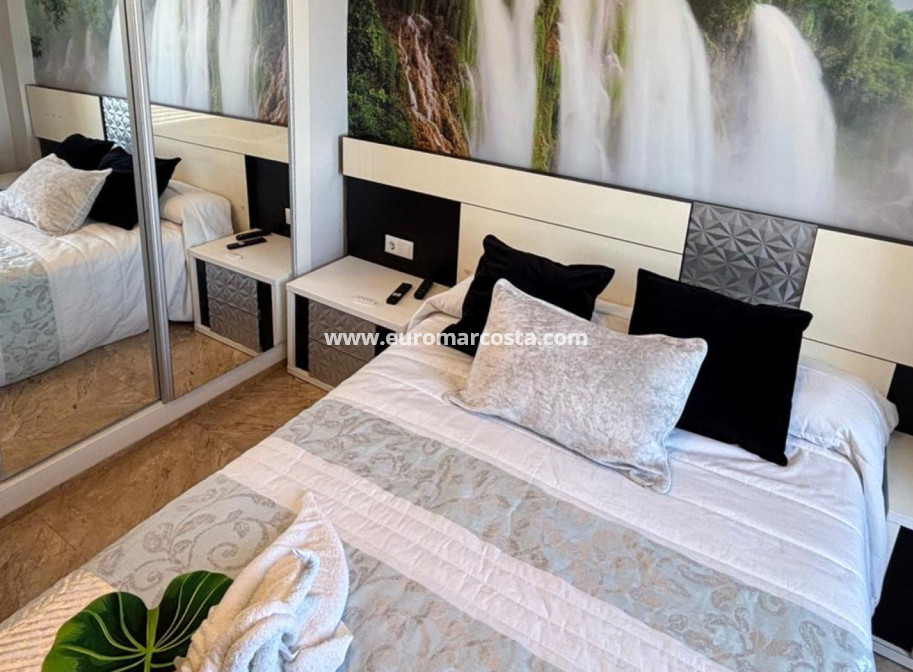 Venta - Apartments - Torrevieja - La Mata