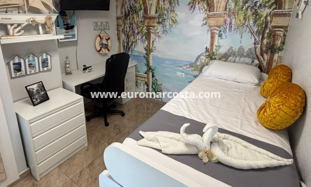 Venta - Apartments - Torrevieja - La Mata