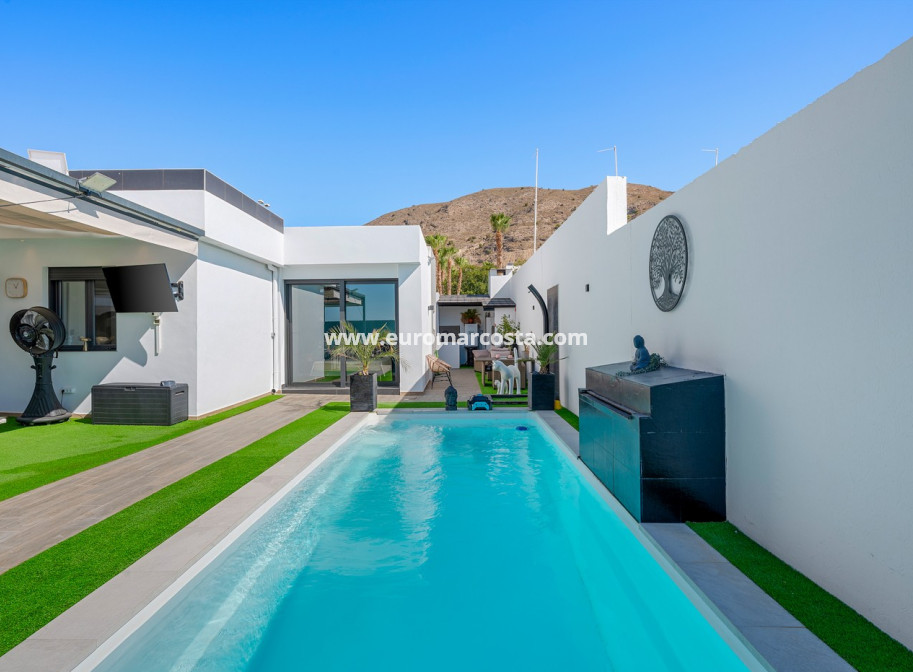 Venta - Villa - Fortuna - Urbanizacion Las Kalendas