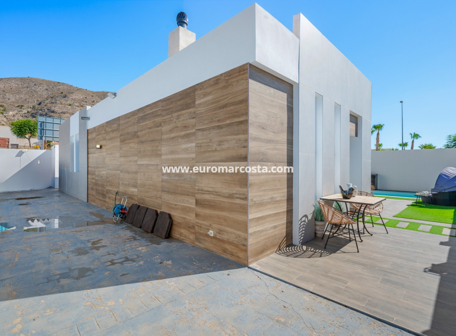 Venta - Villa - Fortuna - Urbanizacion Las Kalendas