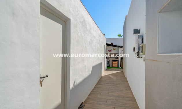 Venta - Villa - Fortuna - Urbanizacion Las Kalendas