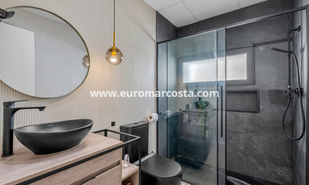 Venta - Villa - Fortuna - Urbanizacion Las Kalendas