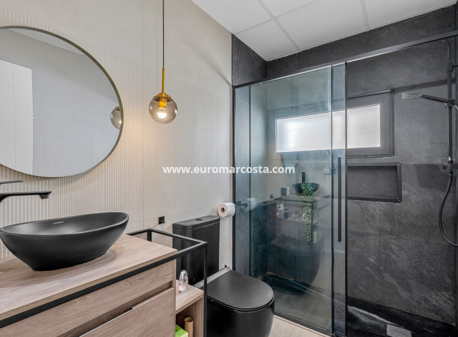 Venta - Villa - Fortuna - Urbanizacion Las Kalendas