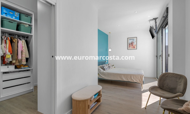 Venta - Villa - Fortuna - Urbanizacion Las Kalendas