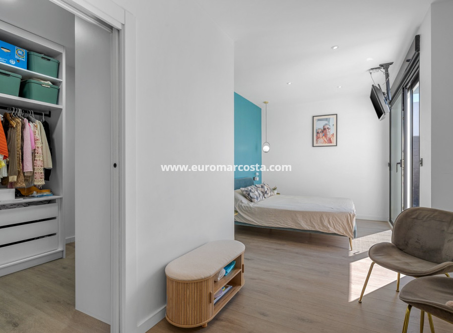 Venta - Villa - Fortuna - Urbanizacion Las Kalendas