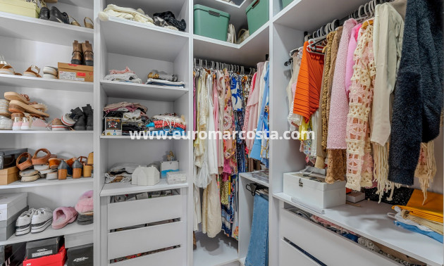 Venta - Villa - Fortuna - Urbanizacion Las Kalendas