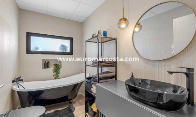 Venta - Villa - Fortuna - Urbanizacion Las Kalendas