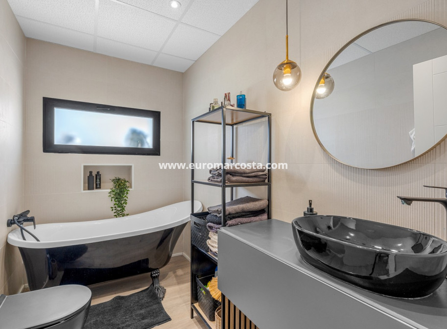 Venta - Villa - Fortuna - Urbanizacion Las Kalendas