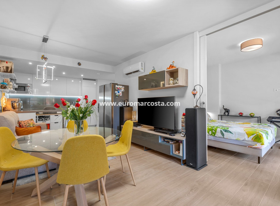 Venta - Apartments - Orihuela Costa - Lomas del Golf