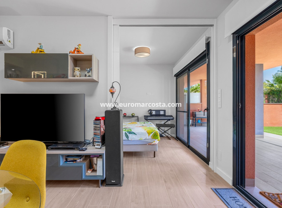 Venta - Apartments - Orihuela Costa - Lomas del Golf