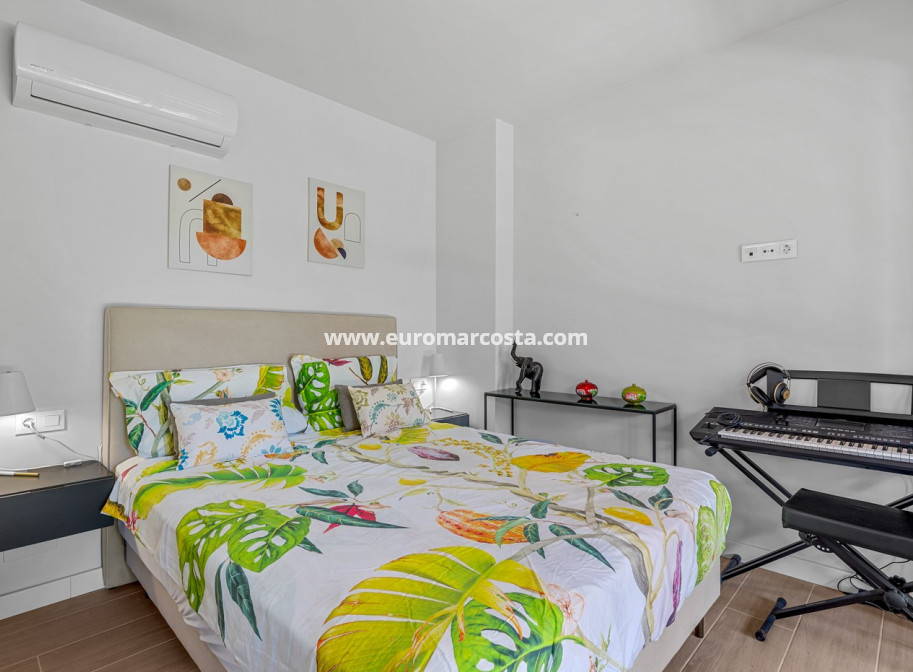 Venta - Apartments - Orihuela Costa - Lomas del Golf