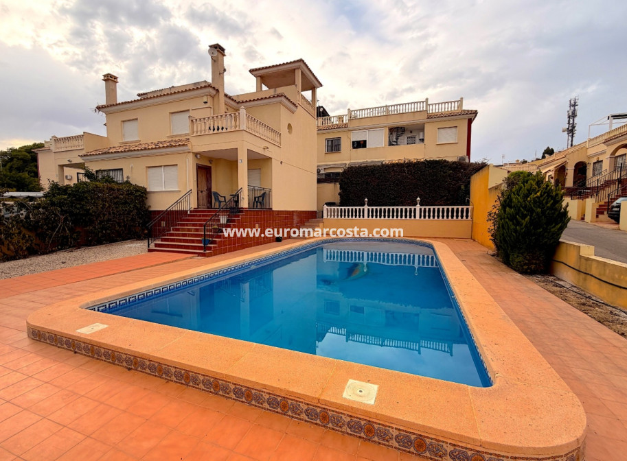 Sale - Quad - Algorfa
