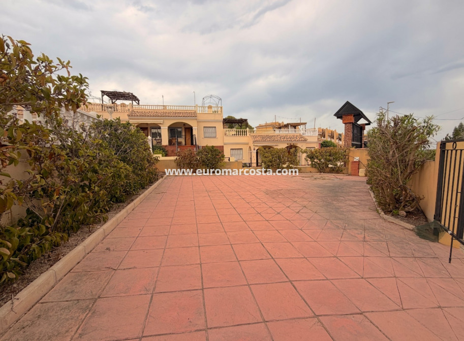 Sale - Quad - Algorfa