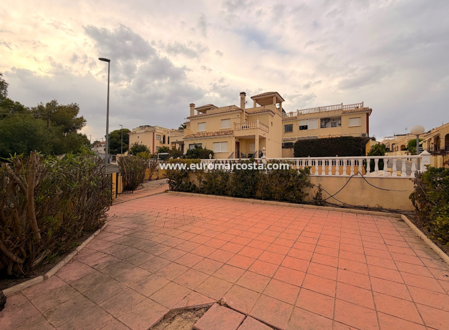 Sale - Quad - Algorfa
