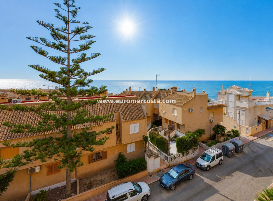 Objekte zum Wiederverkauf - Wohnung - Torrevieja - TORREVIEJA